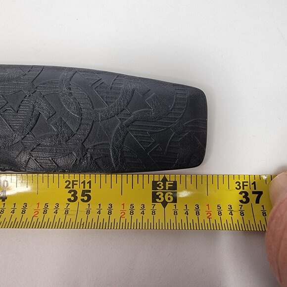 Salvatore Ferragamo Black Leather Embossed Adjustable Gancini Belt - Picture 7 of 7